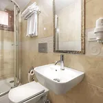 Old Town Deluxe Flats 4*