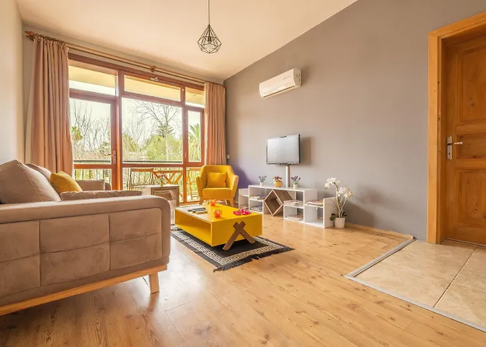 Old Town Deluxe Flats 4* Antalya