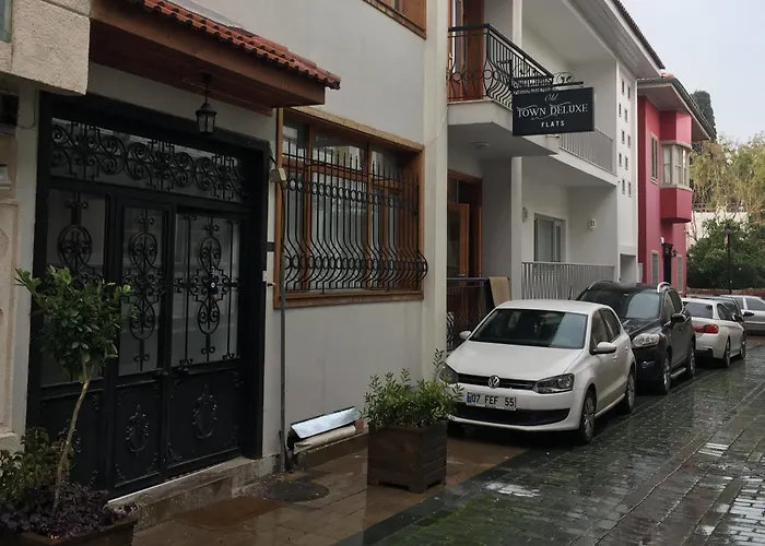 Old Town Deluxe Flats Antalya
