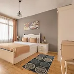 Old Town Deluxe Flats Antalya