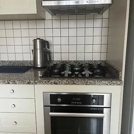 Old Town Deluxe Flats Ξενοδοχείο με διαμερίσματα 4*