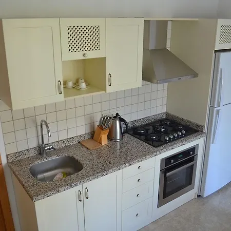 Ξενοδοχείο με διαμερίσματα Old Town Deluxe Flats 4*